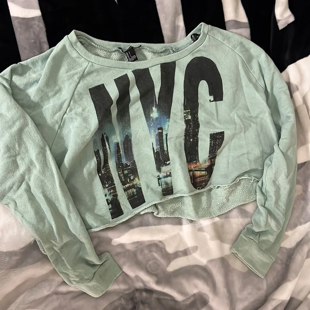 Forever 21 NYC crop top - Picture 1 of 1